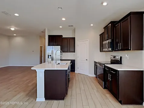 15662 Chir Pine Drive Jacksonville FL 32218