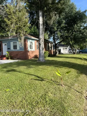5105 Hollycrest Drive Jacksonville FL 32205