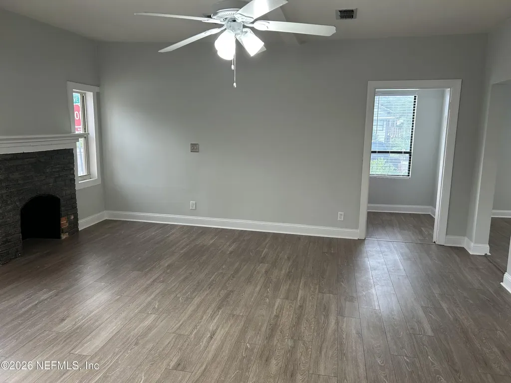 138 12th Avenue S Jacksonville Beach FL 32250