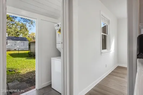 3339 Sylvia Street Jacksonville FL 32207