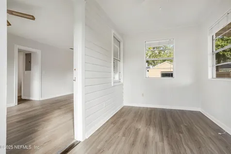 3339 Sylvia Street Jacksonville FL 32207