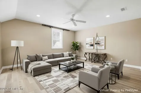 1363 Heritage Manor Drive Jacksonville FL 32207