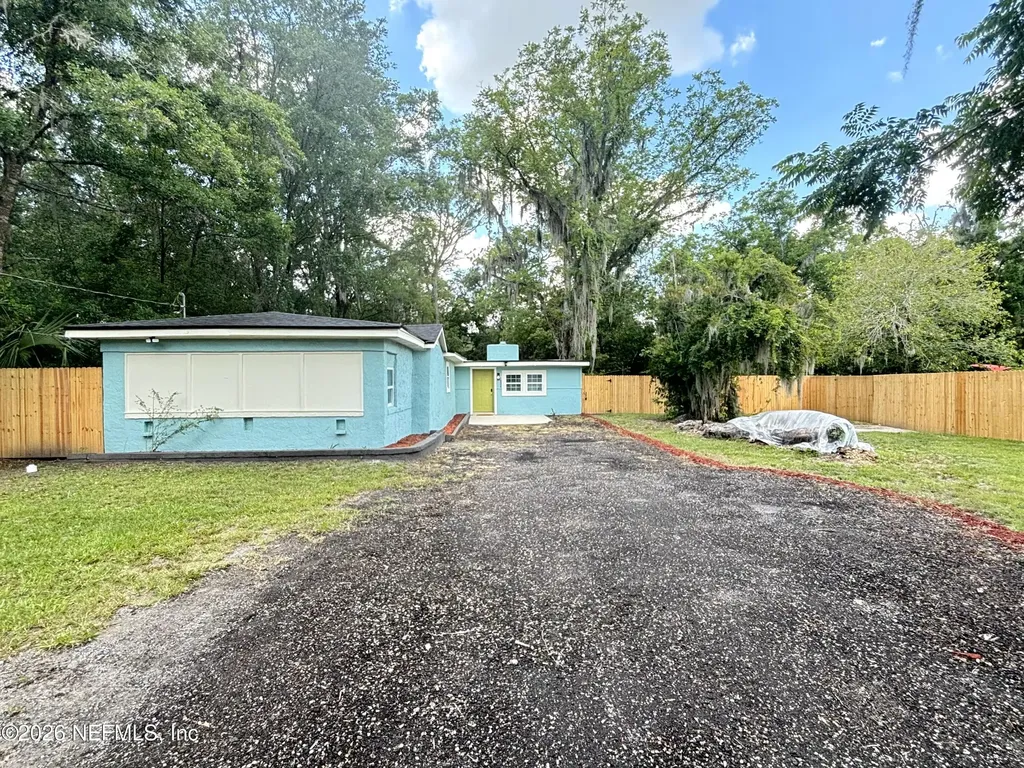 7924 Longspur Avenue Jacksonville FL 32219