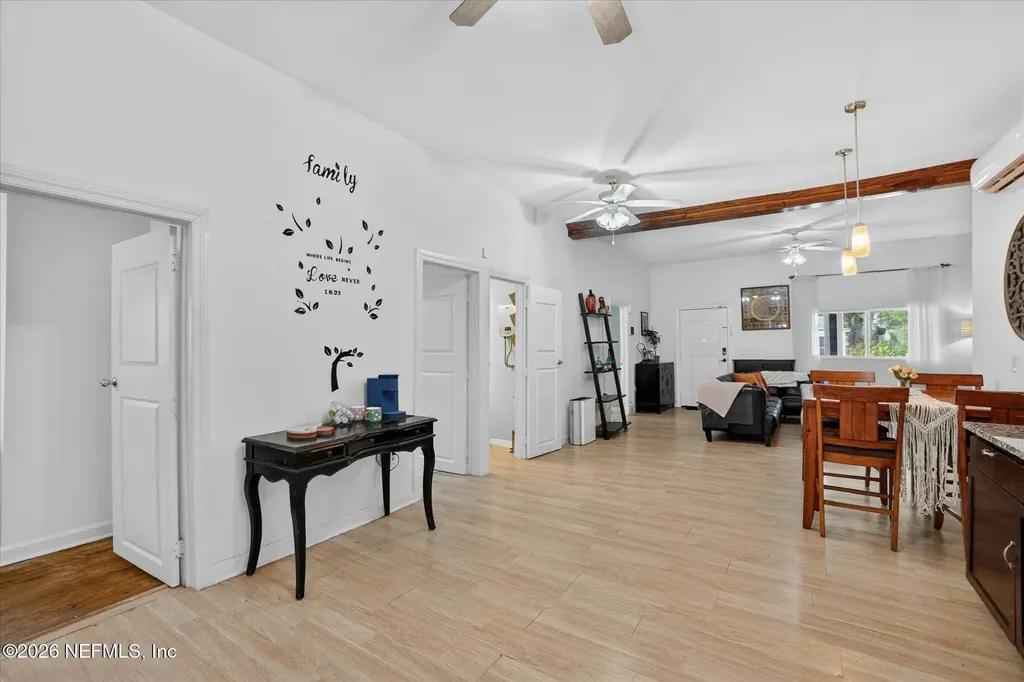 1136 Van Buren Street Jacksonville FL 32206