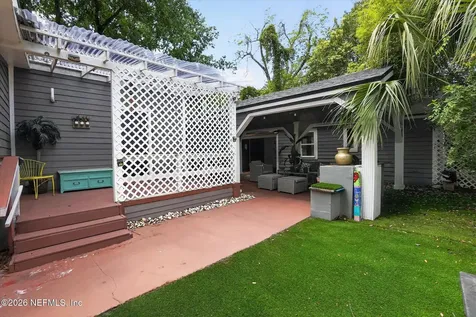 1136 Van Buren Street Jacksonville FL 32206