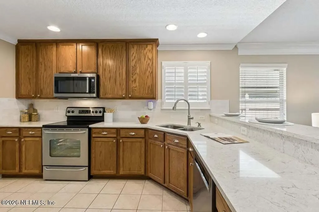 2848 Alaskan Way Jacksonville FL 32226