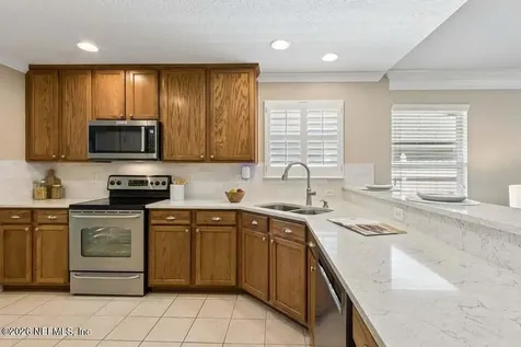 2848 Alaskan Way Jacksonville FL 32226