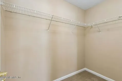 2848 Alaskan Way Jacksonville FL 32226
