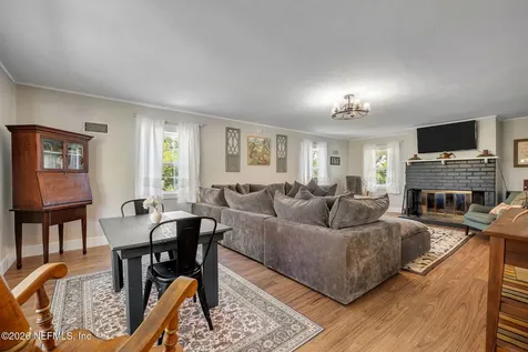 1431 Tung Hill Drive Tallahassee FL 32317