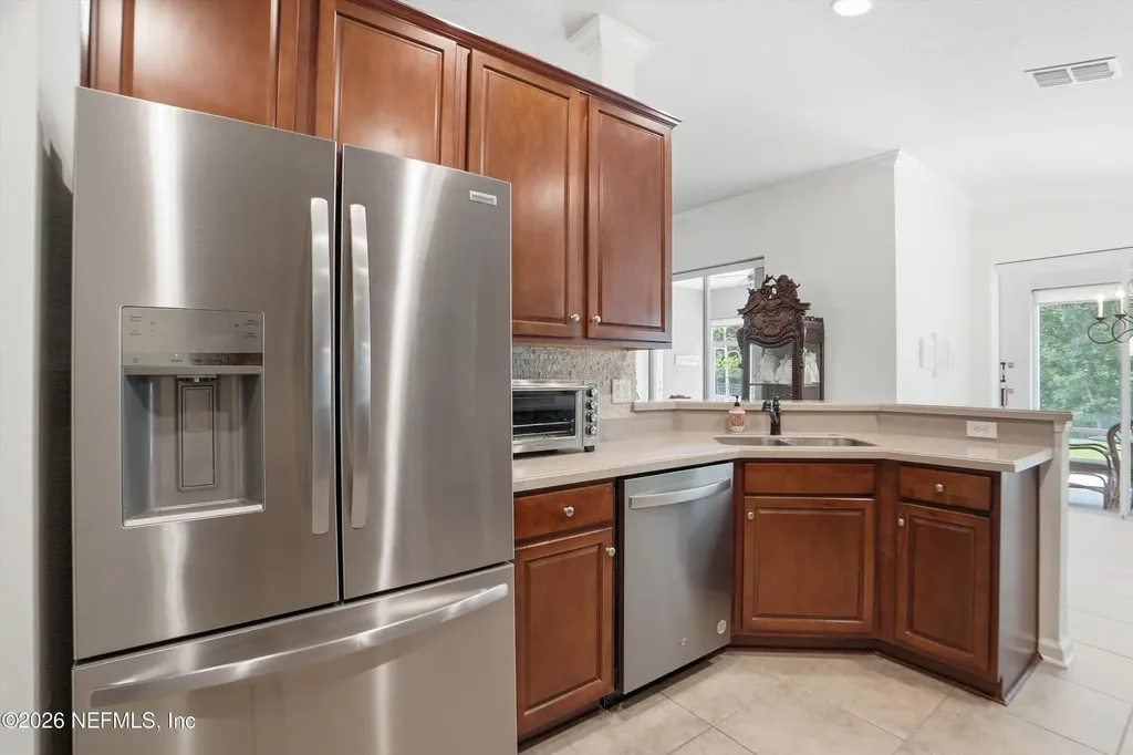 9241 Rosewater Lane Jacksonville FL 32256