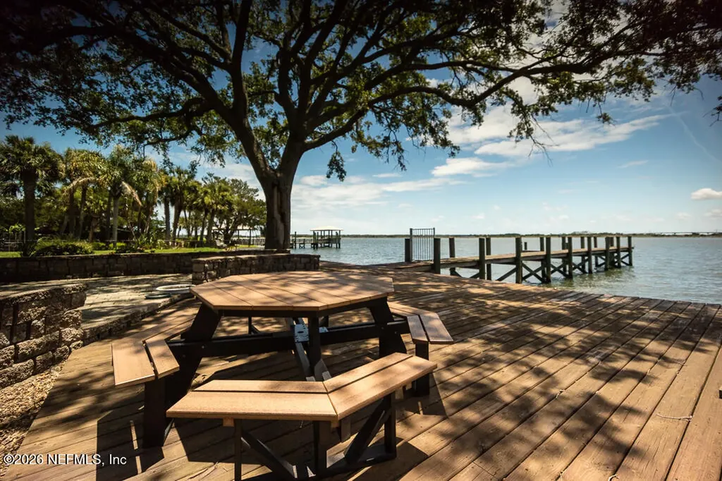 9006 Heckscher Drive Jacksonville FL 32226