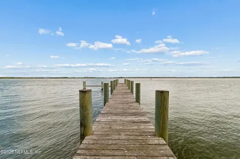 9006 Heckscher Drive Jacksonville FL 32226