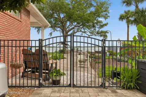 9006 Heckscher Drive Jacksonville FL 32226