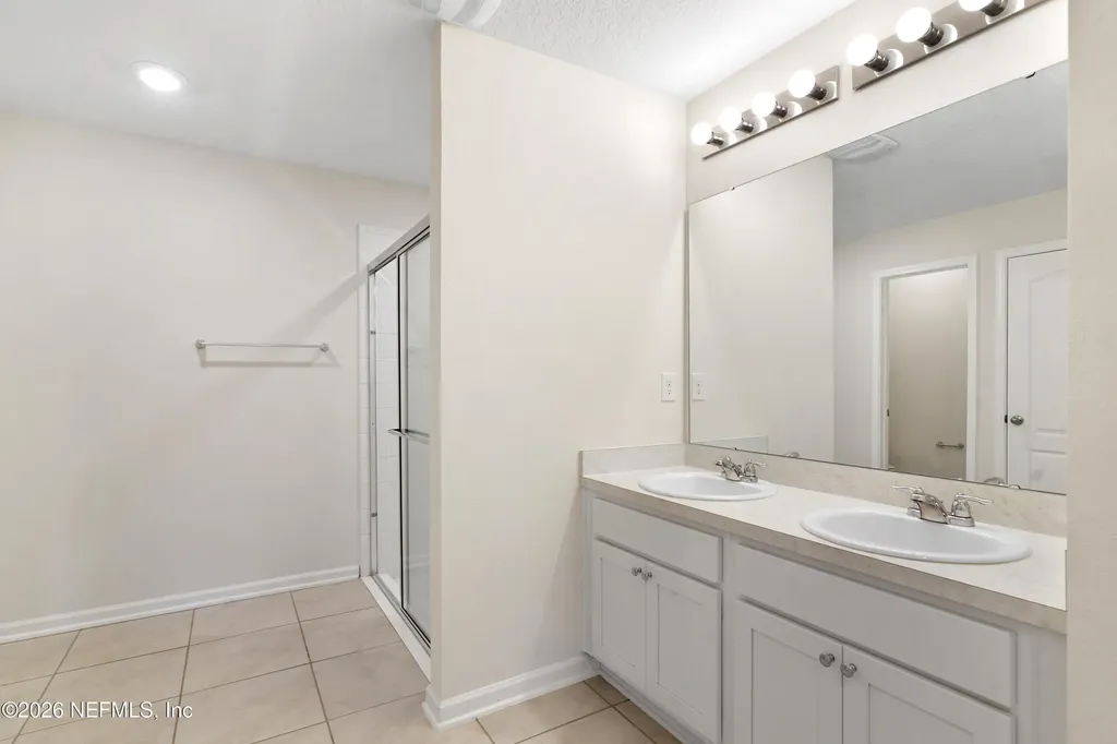 64 Pennypacker Lane Palm Coast FL 32164