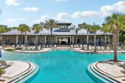 32 Keeneland Road St. Johns FL 32259