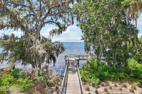 32 Keeneland Road St. Johns FL 32259