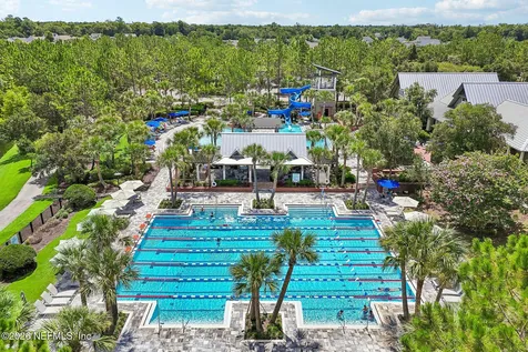 32 Keeneland Road St. Johns FL 32259