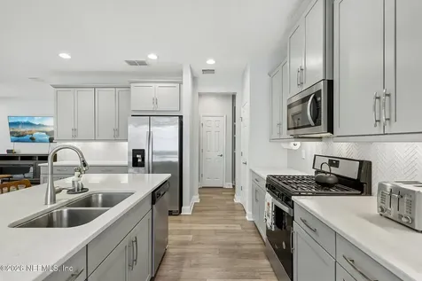 32 Keeneland Road St. Johns FL 32259