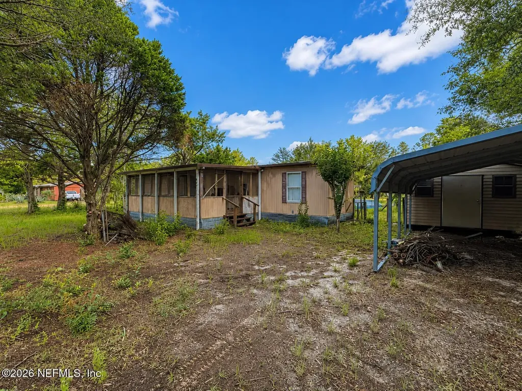 602 Junior Lake Drive Interlachen FL 32148