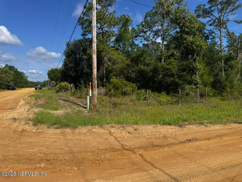602 Junior Lake Drive Interlachen FL 32148