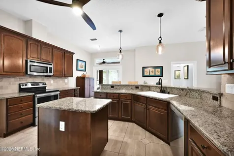 1333 S Hideaway Drive St. Johns FL 32259