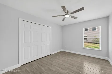 2438 Tyson Lake Drive Jacksonville FL 32221
