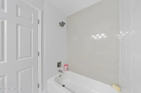 2438 Tyson Lake Drive Jacksonville FL 32221
