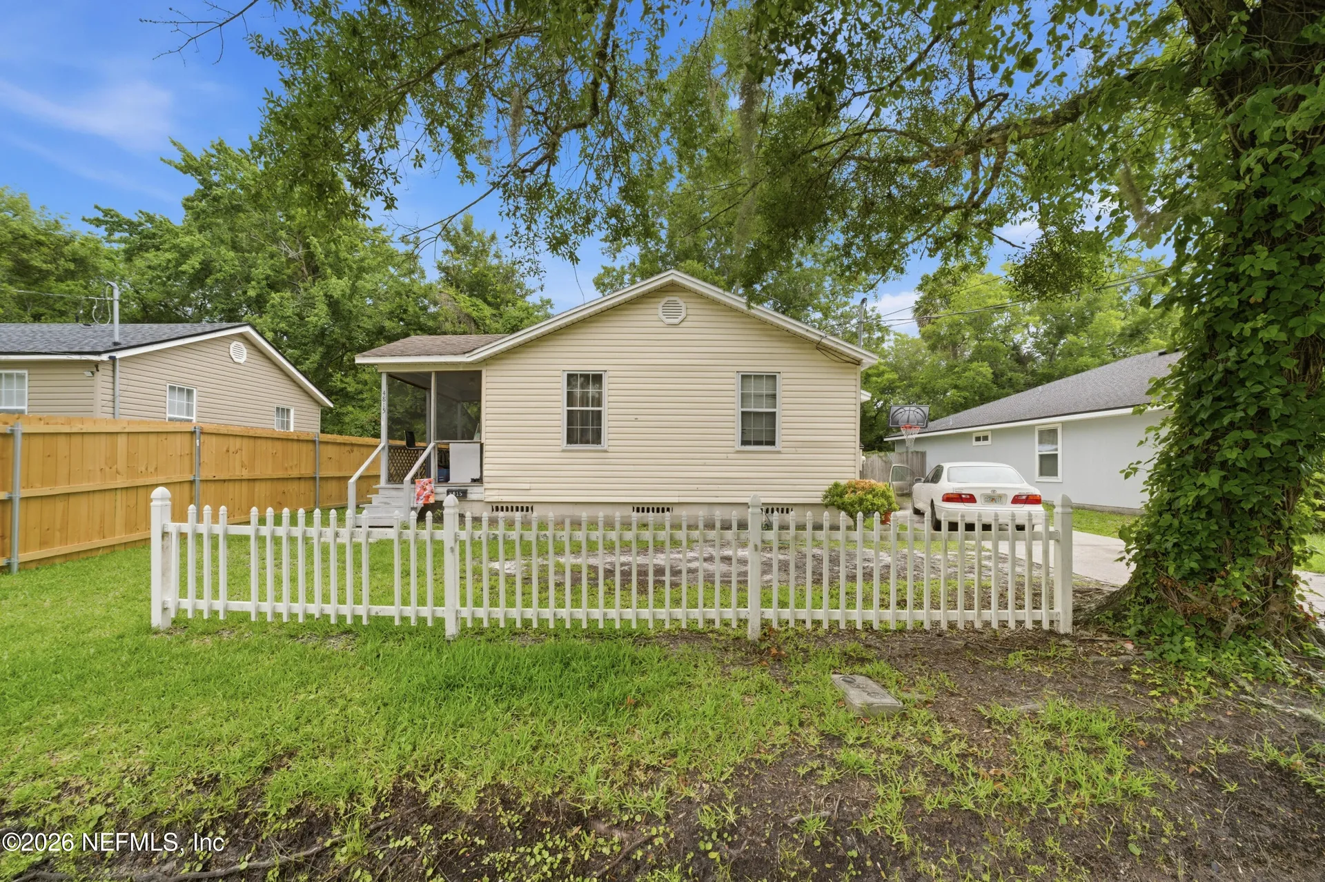 4815 Louisa Terrace Jacksonville FL 32205