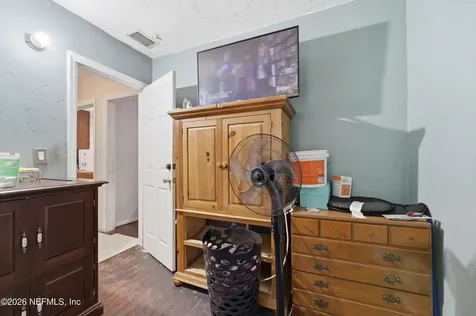 4815 Louisa Terrace Jacksonville FL 32205