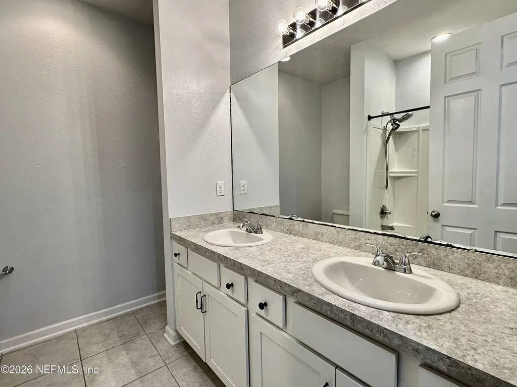 1443 Tropical Pine Cove Middleburg FL 32068