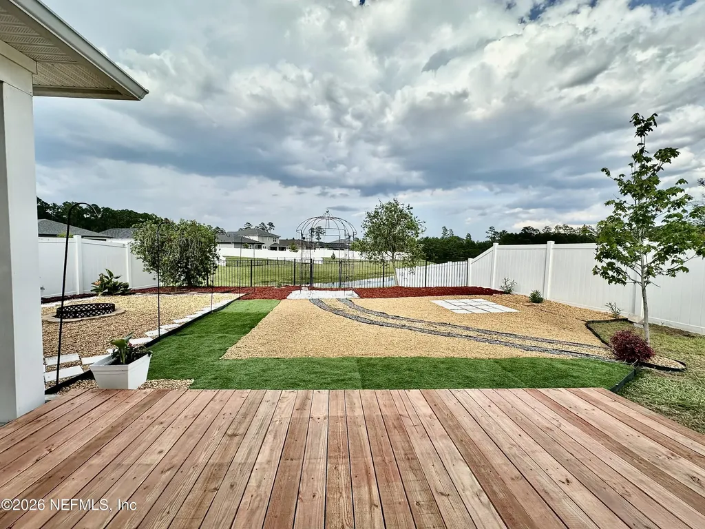 1443 Tropical Pine Cove Middleburg FL 32068