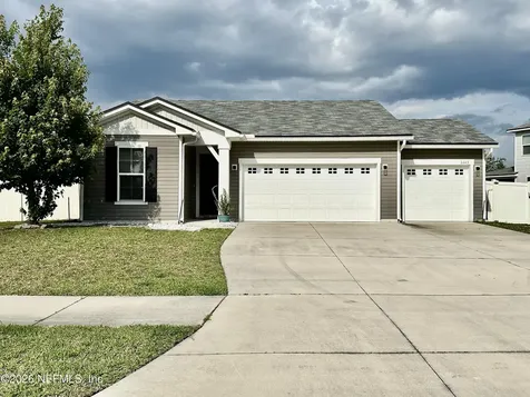1443 Tropical Pine Cove Middleburg FL 32068