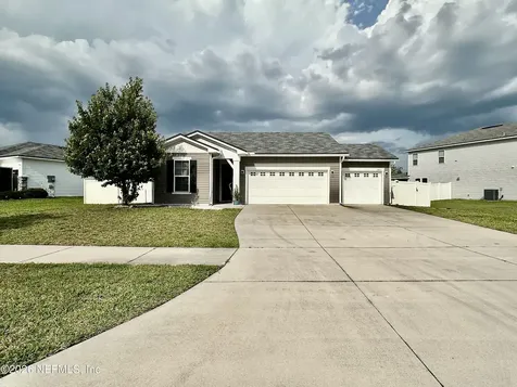 1443 Tropical Pine Cove Middleburg FL 32068