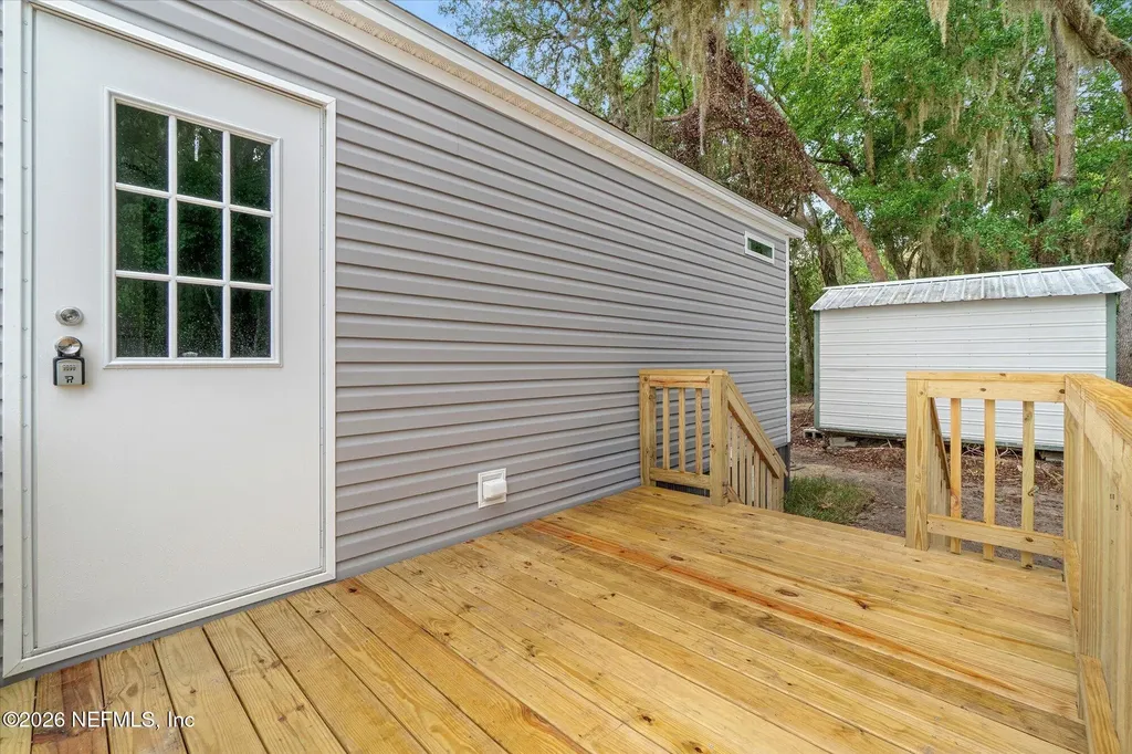 127 Riverside Trail Satsuma FL 32189