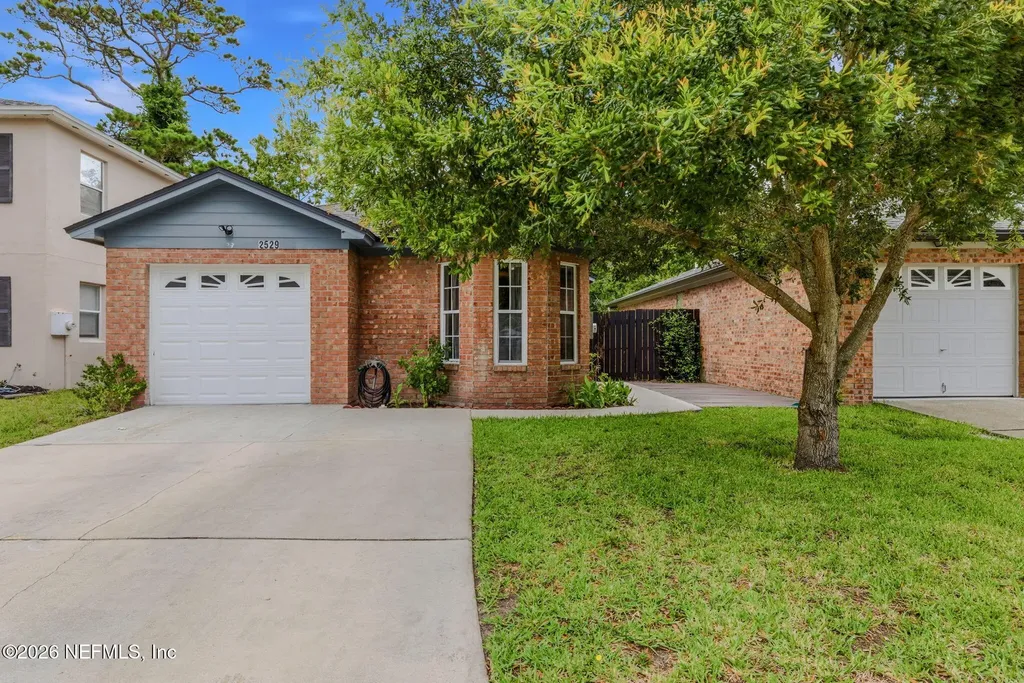 2529 Americas Cup Circle E Atlantic Beach FL 32233