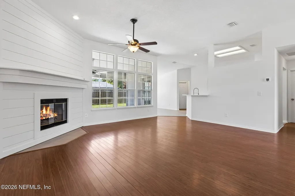 2145 Grassy Basin Court Jacksonville FL 32224