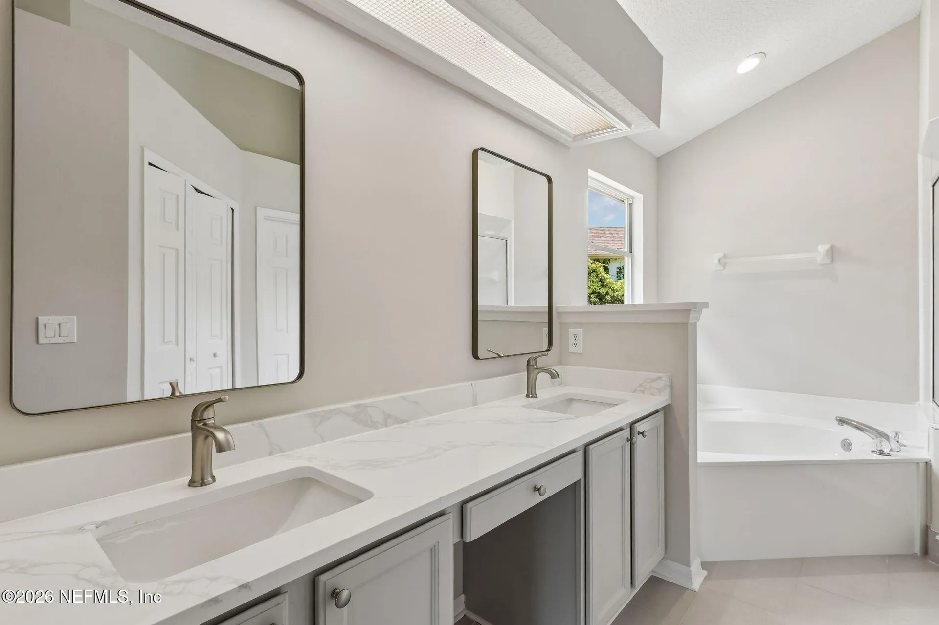 2145 Grassy Basin Court Jacksonville FL 32224