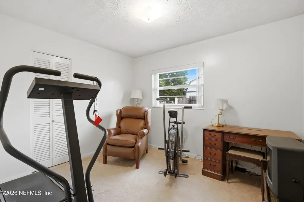 8391 Fury Drive Jacksonville FL 32244