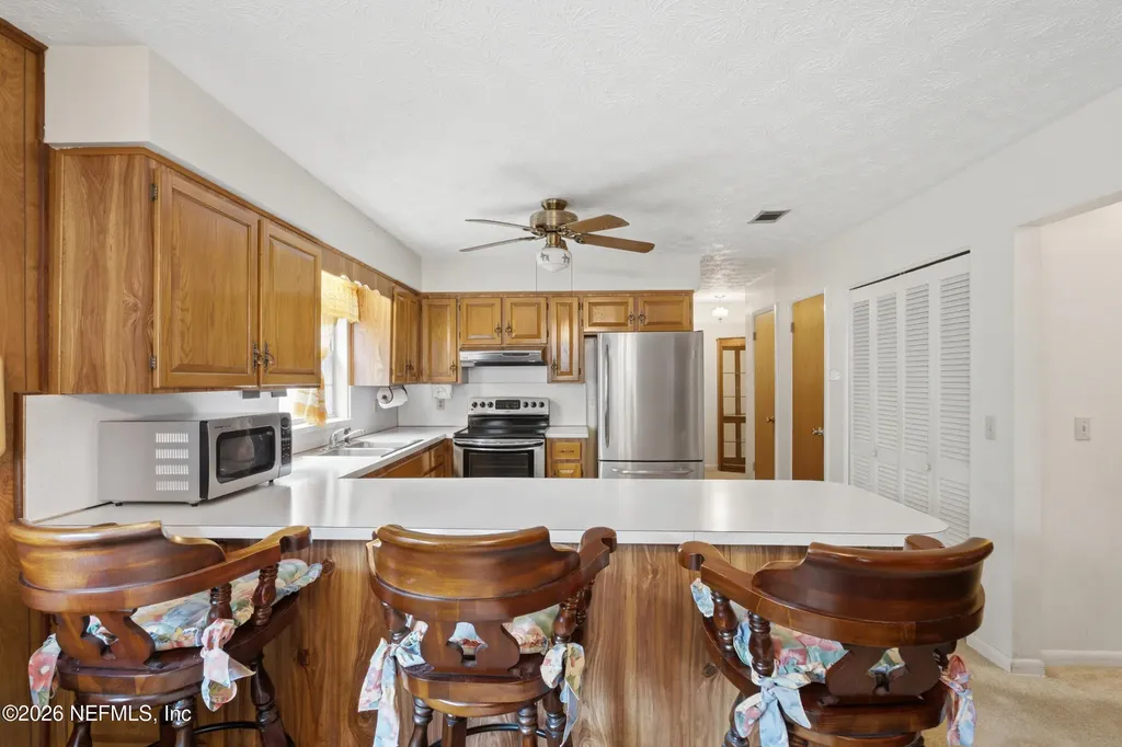 8391 Fury Drive Jacksonville FL 32244