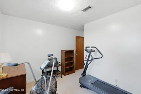 8391 Fury Drive Jacksonville FL 32244
