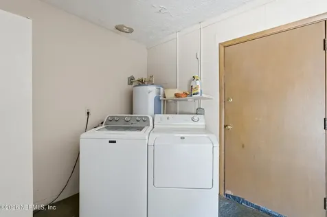 8391 Fury Drive Jacksonville FL 32244