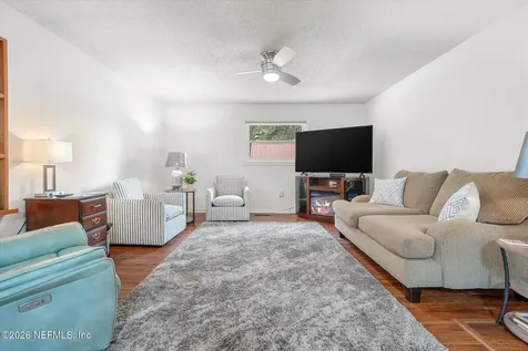 500 Walnut Street Welaka FL 32193
