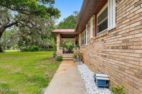 500 Walnut Street Welaka FL 32193