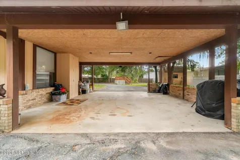 500 Walnut Street Welaka FL 32193