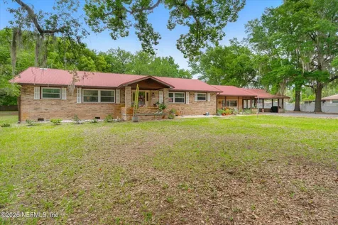 500 Walnut Street Welaka FL 32193