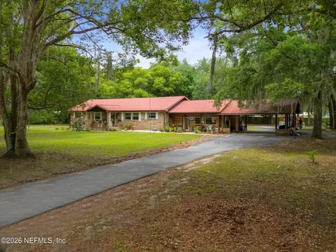 500 Walnut Street Welaka FL 32193