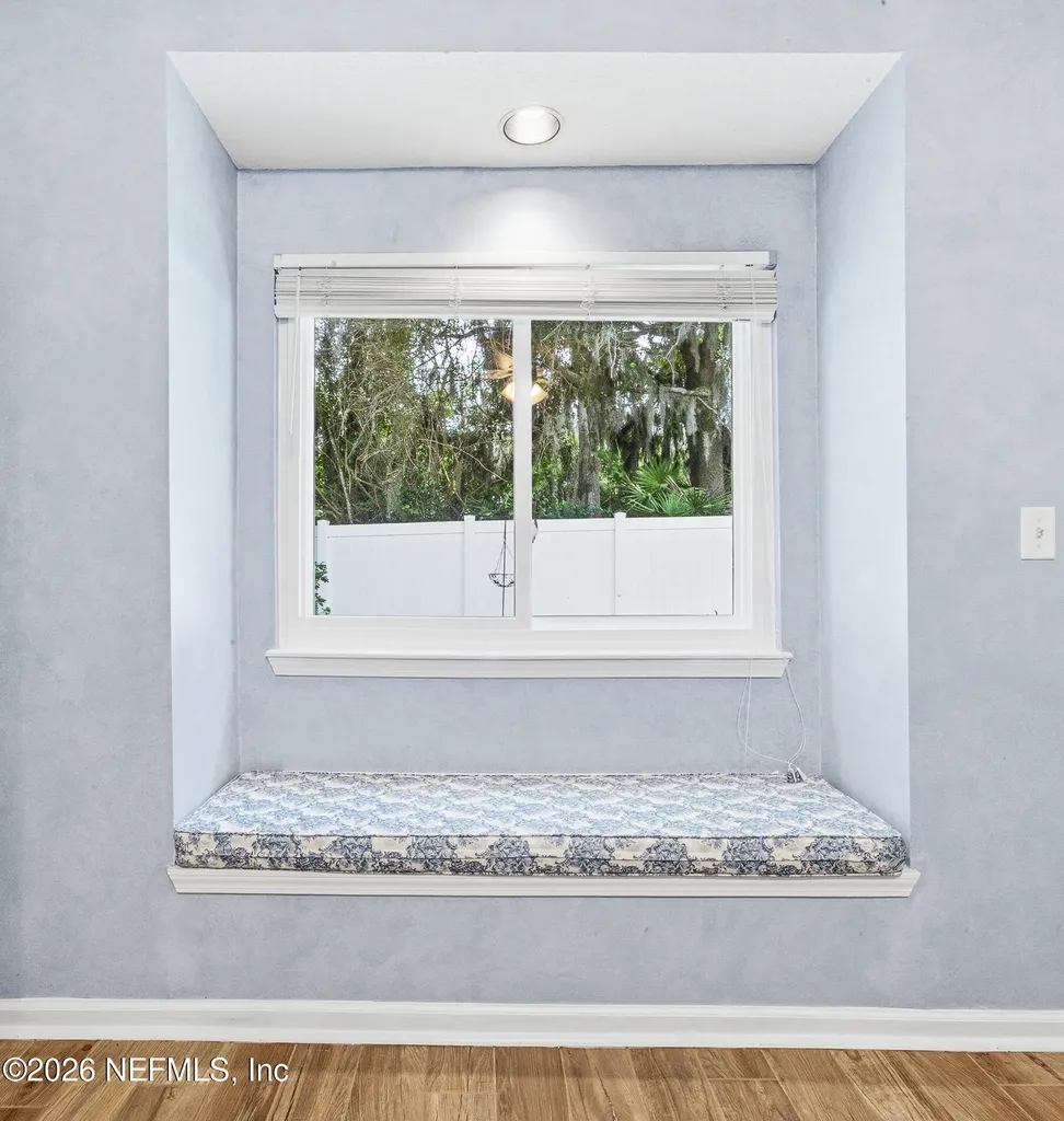 12016 Meadowview Drive S Jacksonville FL 32225