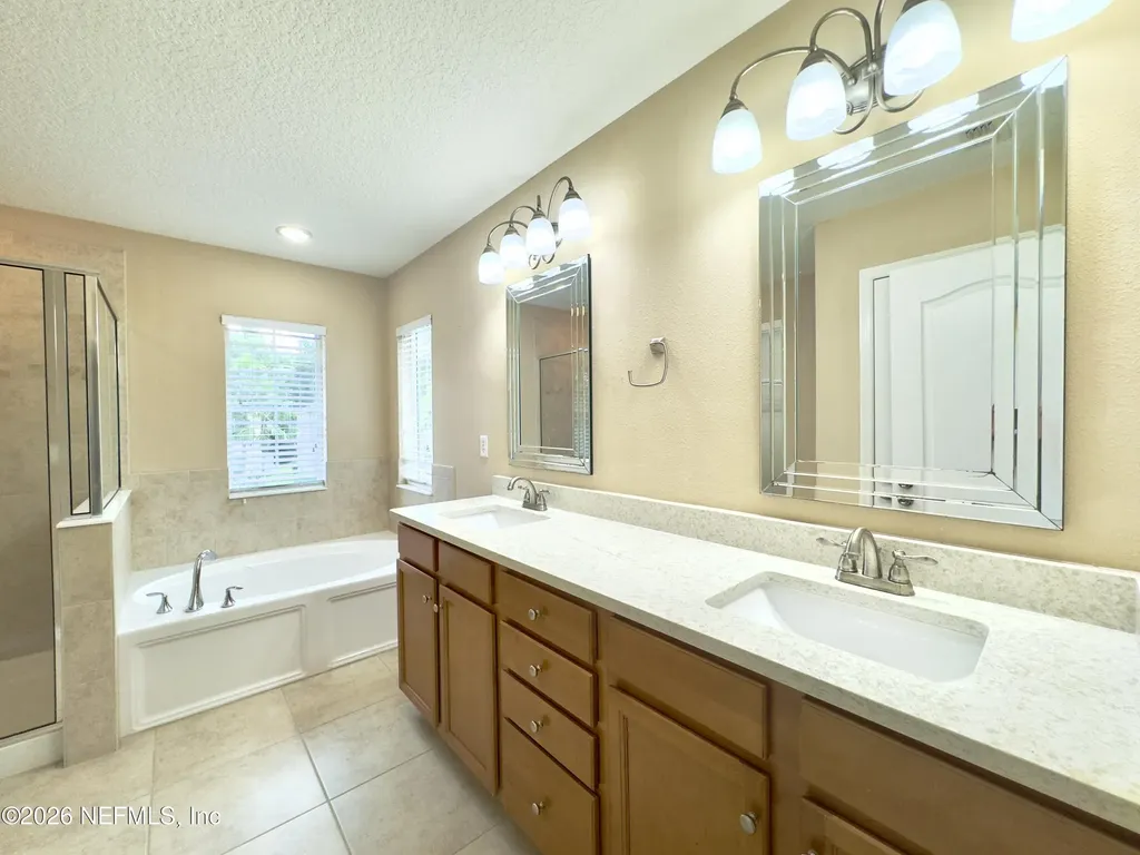 12070 Wynnfield Lakes Circle Jacksonville FL 32246