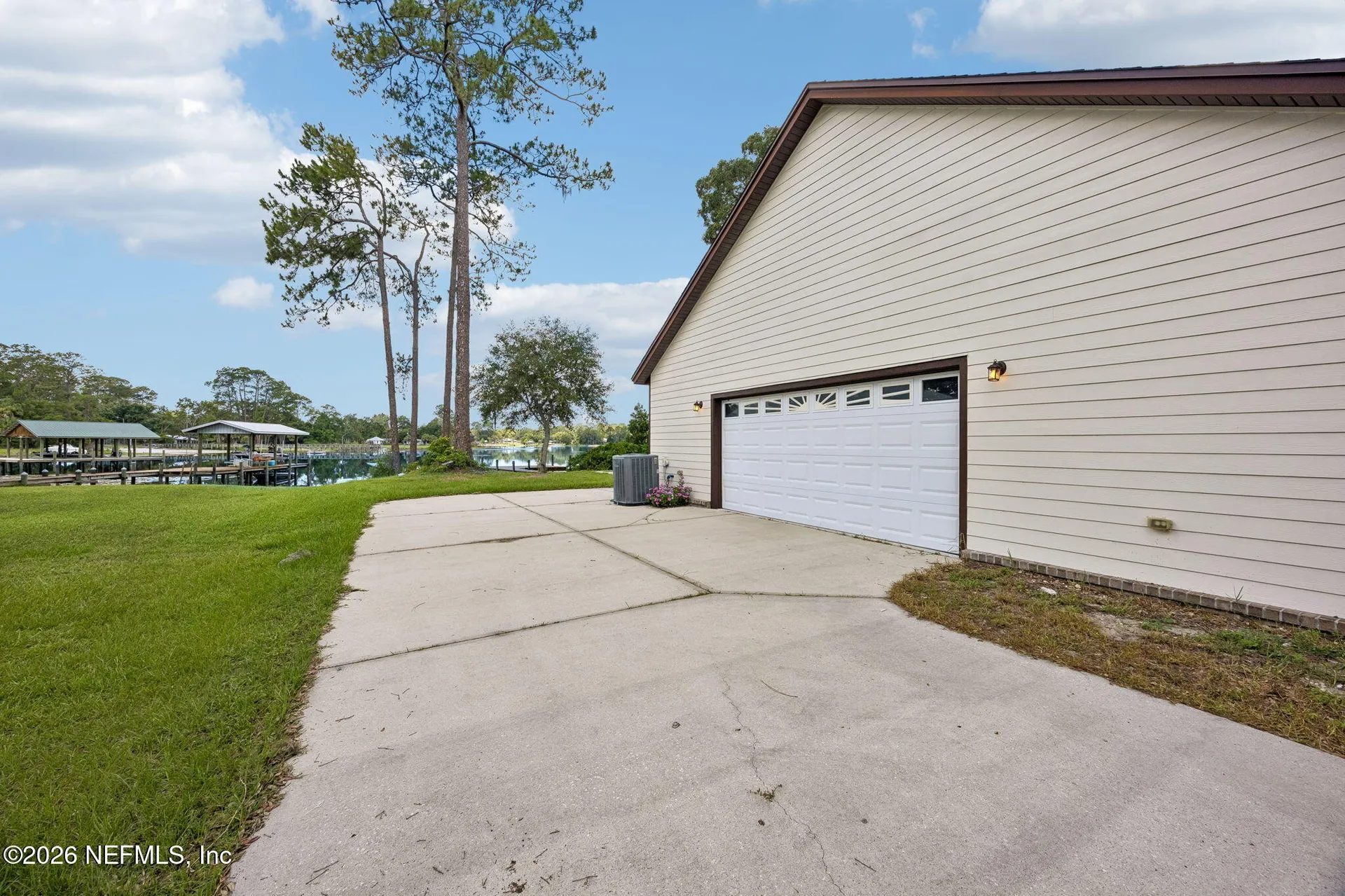 105 Sunny Lane Pomona Park FL 32181