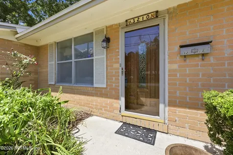 3210 Donhurst Street Jacksonville FL 32277